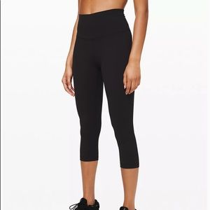 LuLuLemon 🍋 Align Crop Leggings